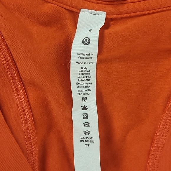 Lululemon Razorback Tank - Picture 5 of 5